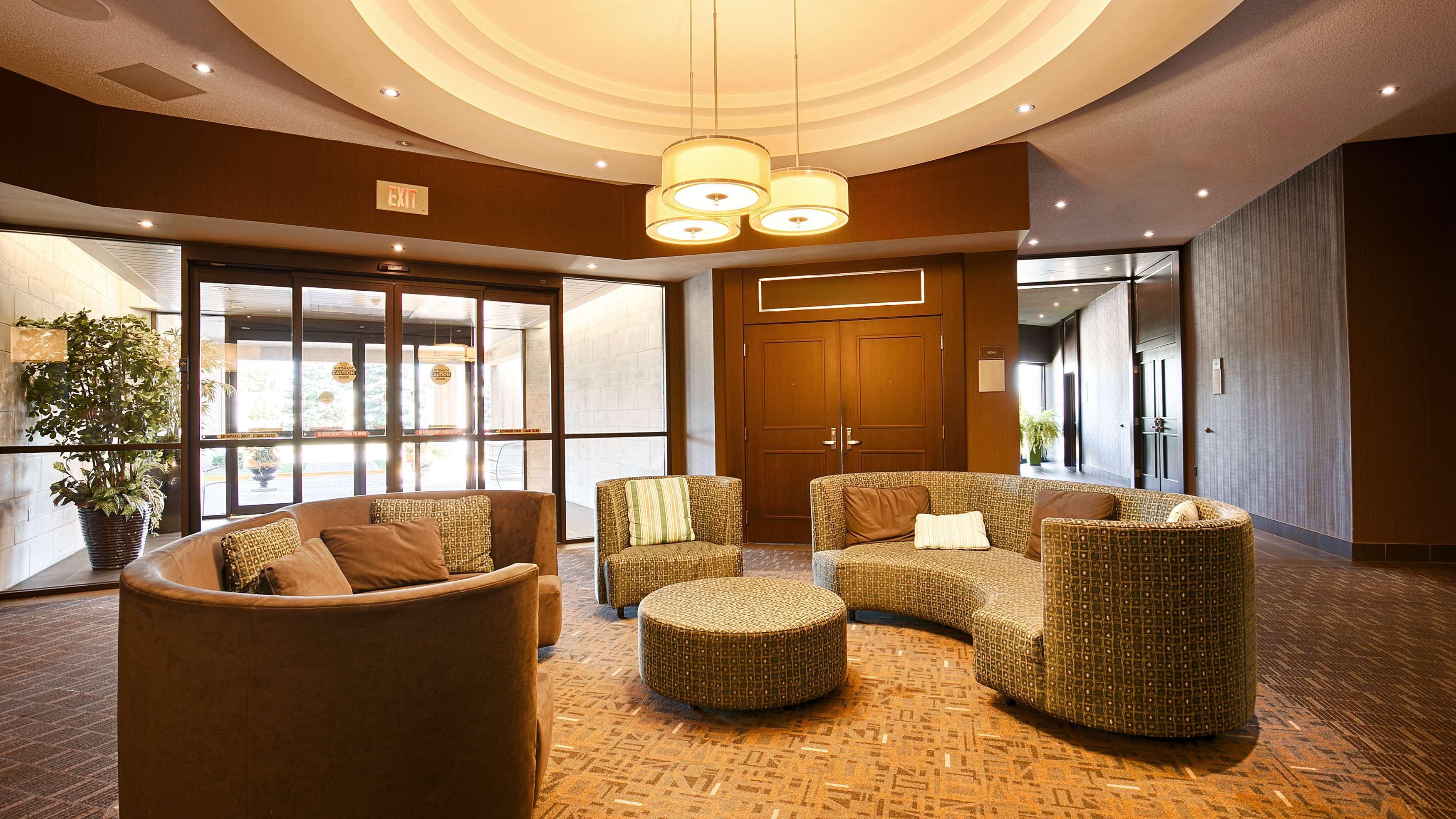 Best Western Plus Guildwood Inn Sarnia Exteriör bild
