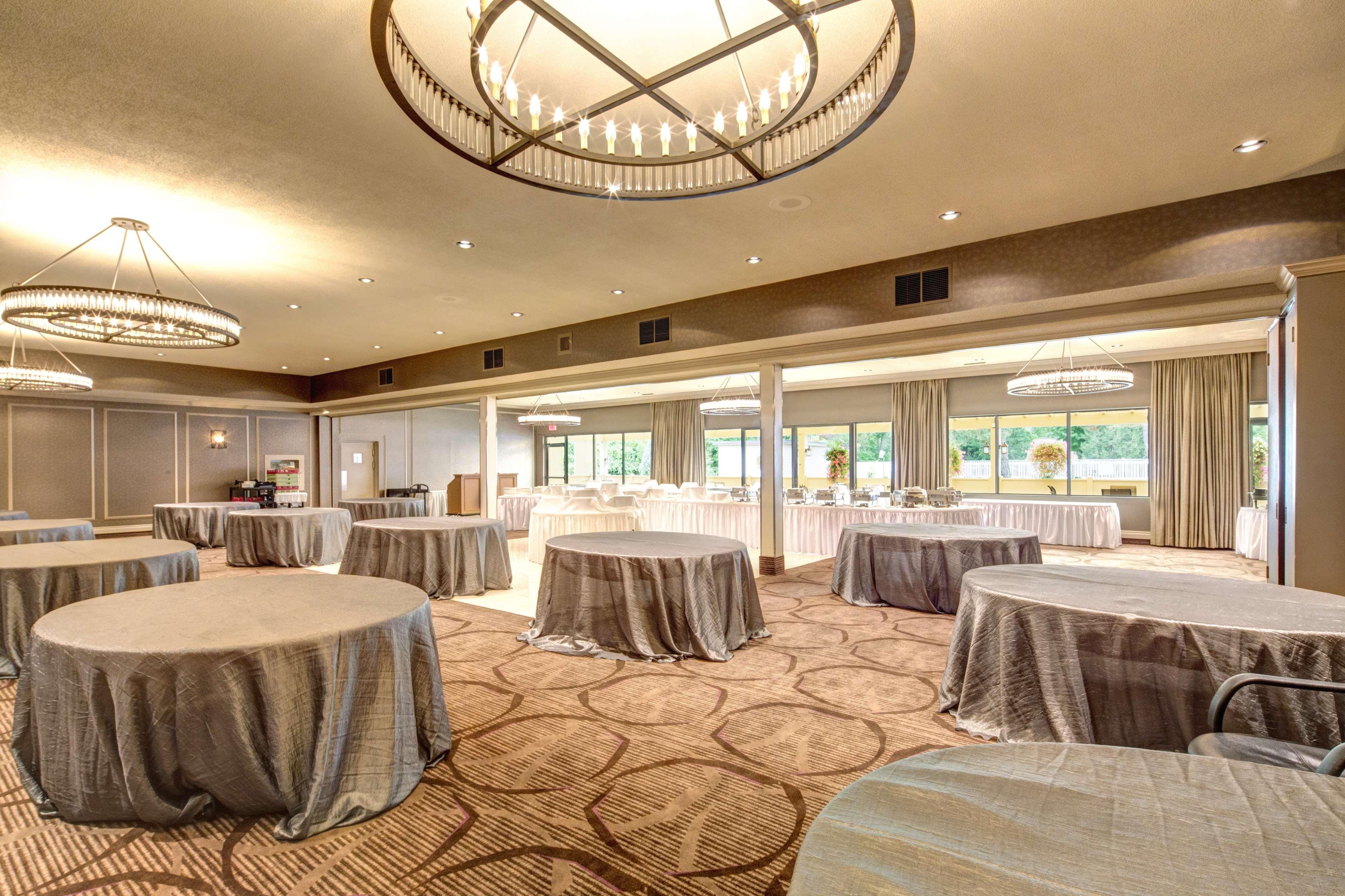 Best Western Plus Guildwood Inn Sarnia Exteriör bild