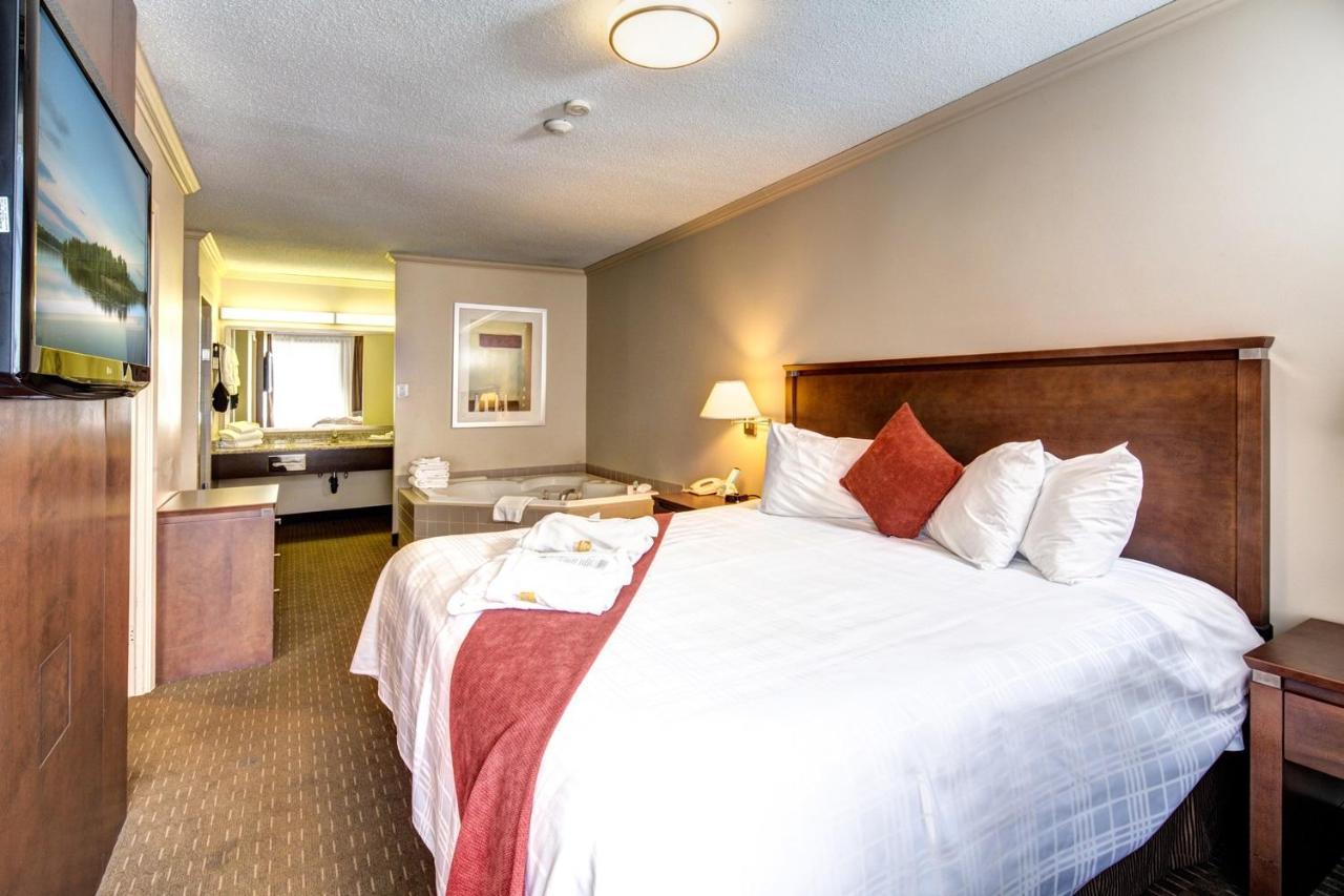 Best Western Plus Guildwood Inn Sarnia Exteriör bild
